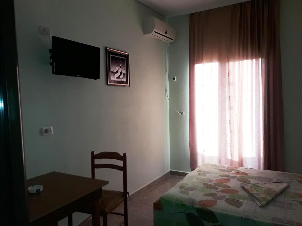Tani'S Guesthouse Ksamil Exterior foto